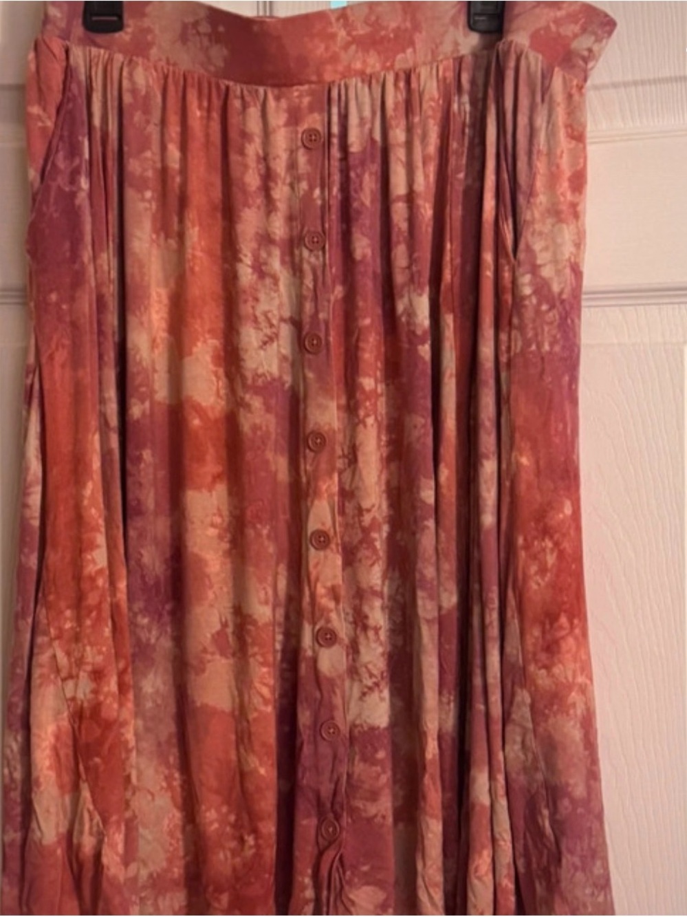 Women's Tie-Dye Button-Front Midi Skirt - Pink & Cream - Picture 2 of 5